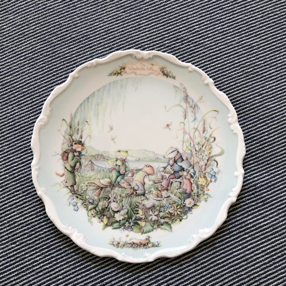 Wind in the Willows Decorative Plate